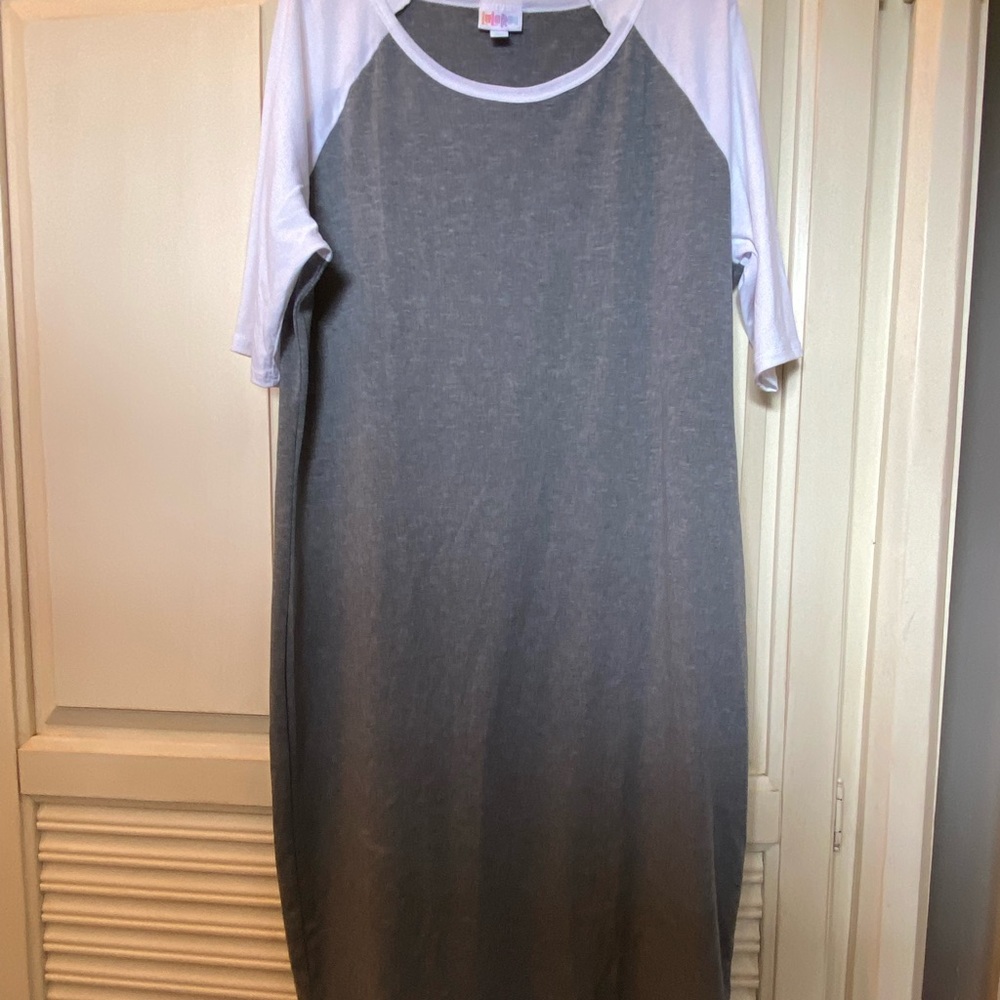 Casual Gray and White Raglan Dress